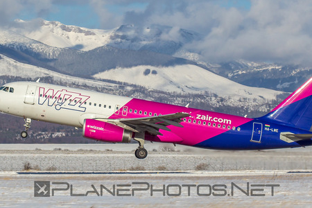 Airbus A320-232 - HA-LWE operated by Wizz Air