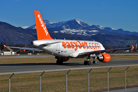 Airbus A319-111 - G-EZDB operated by easyJet