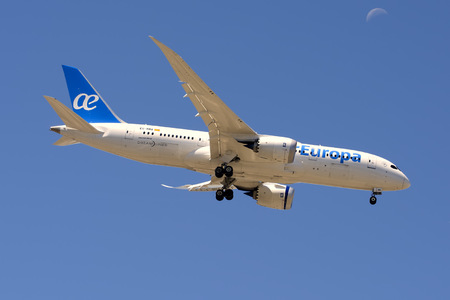 Boeing 787-8 Dreamliner - EC-MMX operated by Air Europa