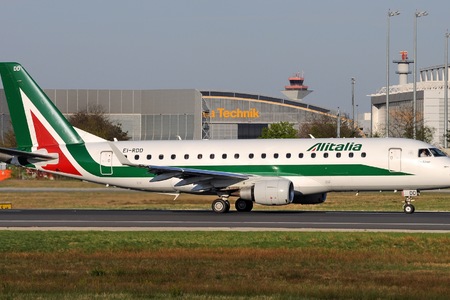 Embraer E175STD (ERJ-170-200STD) - EI-RDD operated by Alitalia CityLiner