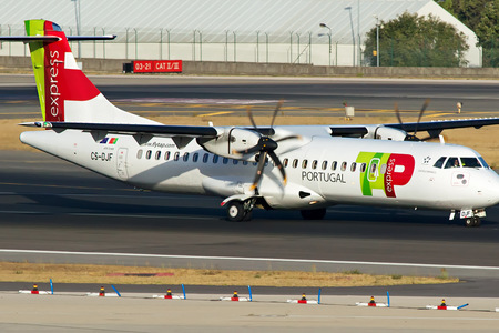 ATR 72-212A - CS-DJF operated by TAP Express