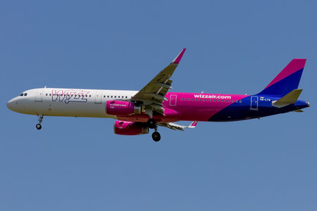 Airbus A321-231 - HA-LTA operated by Wizz Air