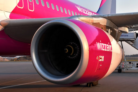 Airbus A320-232 - HA-LWN operated by Wizz Air