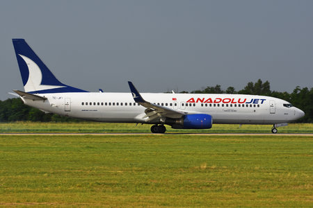 Boeing 737-800 - TC-JFI operated by AnadoluJet