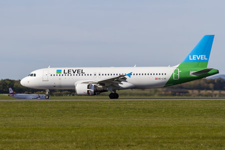 Airbus A320-216 - OE-LVS operated by LEVEL