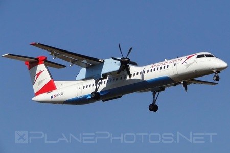 Bombardier DHC-8-Q402 Dash 8 - OE-LGL operated by Austrian Airlines