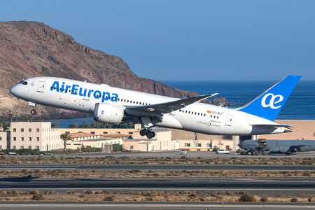 Boeing 787-8 Dreamliner - EC-MLT operated by Air Europa