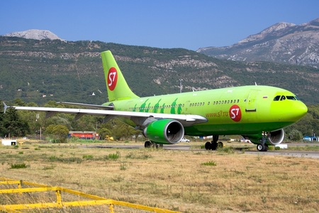 Airbus A310-304 - VP-BTJ operated by S7 Airlines