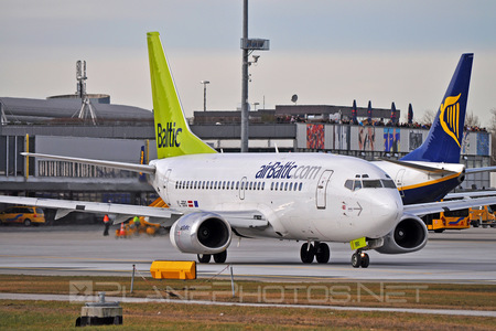 Boeing 737-500 - YL-BBQ operated by Air Baltic