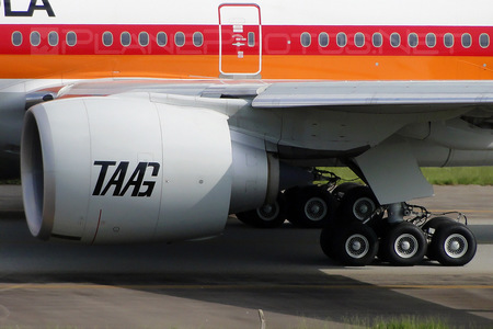 Boeing 777-300ER - D2-TEG operated by TAAG Linhas Aéreas de Angola