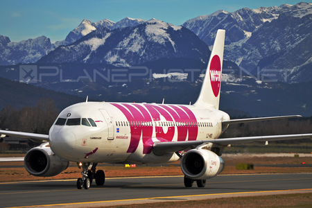 Airbus A320-232 - LZ-MDD operated by WOW air