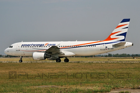 Airbus A320-214 - OK-HCB operated by Smart Wings