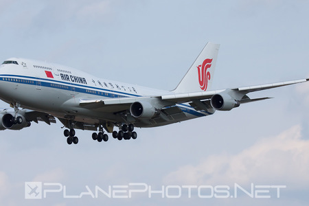 Boeing 747-400 - B-2472 operated by Air China
