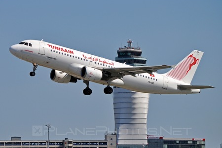 Airbus A320-211 - TS-IMD operated by Tunisair