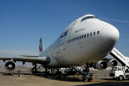 Boeing 747-100 - F-BPVJ operated by Air France