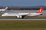 Airbus A321-231 - TC-JSE operated by Turkish Airlines