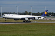 Airbus A340-642 - D-AIHY operated by Lufthansa
