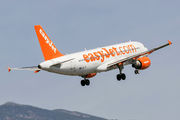 Airbus A320-214 - G-EZUN operated by easyJet