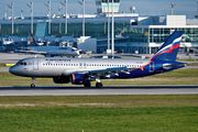 Airbus A320-214 - VQ-BAY operated by Aeroflot