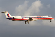 Embraer ERJ-145LR - N696AE operated by American Eagle