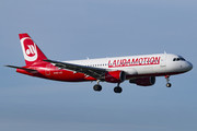 Airbus A320-214 - OE-LOC operated by LaudaMotion