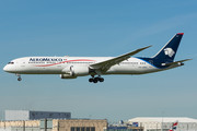 Boeing 787-9 Dreamliner - XA-ADC operated by Aeroméxico