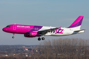 Airbus A320-232 - HA-LPU operated by Wizz Air
