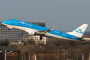 Embraer E175STD (ERJ-170-200STD) - PH-EXP operated by KLM Cityhopper