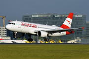 Airbus A320-214 - OE-LBJ operated by Austrian Airlines