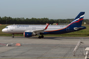 Airbus A320-214 - VQ-BPV operated by Aeroflot