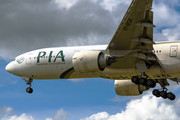 Boeing 777-200ER - AP-BGK operated by Pakistan International Airlines (PIA)