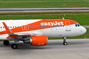 Airbus A320-214 - OE-IJH operated by easyJet Europe