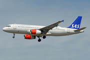 Airbus A320-232 - OY-KAN operated by Scandinavian Airlines (SAS)