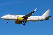 Airbus A320-232 - EC-MVD operated by Vueling Airlines