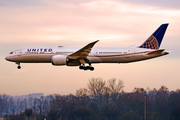 Boeing 787-9 Dreamliner - N26967 operated by United Airlines