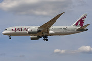 Boeing 787-8 Dreamliner - A7-BCX operated by Qatar Airways