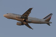 Airbus A319-111 - F-GRHY operated by Air France