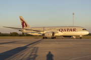 Boeing 787-8 Dreamliner - A7-BCV operated by Qatar Airways