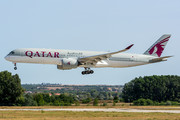 Airbus A350-941 - A7-ALF operated by Qatar Airways