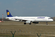 Airbus A321-131 - D-AIRU operated by Lufthansa