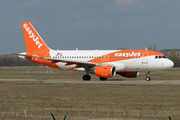 Airbus A319-111 - OE-LQE operated by easyJet Europe