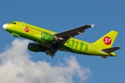 Airbus A319-114 - VP-BHF operated by S7 Airlines