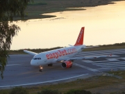 Airbus A319-111 - G-EZDN operated by easyJet
