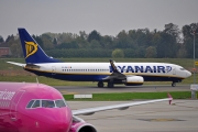Boeing 737-800 - EI-EKI operated by Ryanair