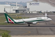 Embraer E175LR (ERJ-170-200LR) - EI-RDB operated by Alitalia CityLiner