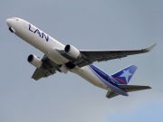 Boeing 767-300ER - CC-CXL operated by LAN