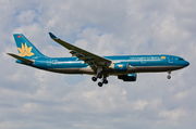Airbus A330-223 - VN-A378 operated by Vietnam Airlines
