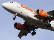 Airbus A319-111 - G-EZDP operated by easyJet
