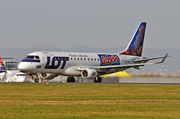 Embraer E175LR (ERJ-170-200LR) - SP-LIN operated by LOT Polish Airlines