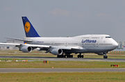 Boeing 747-400 - D-ABTL operated by Lufthansa